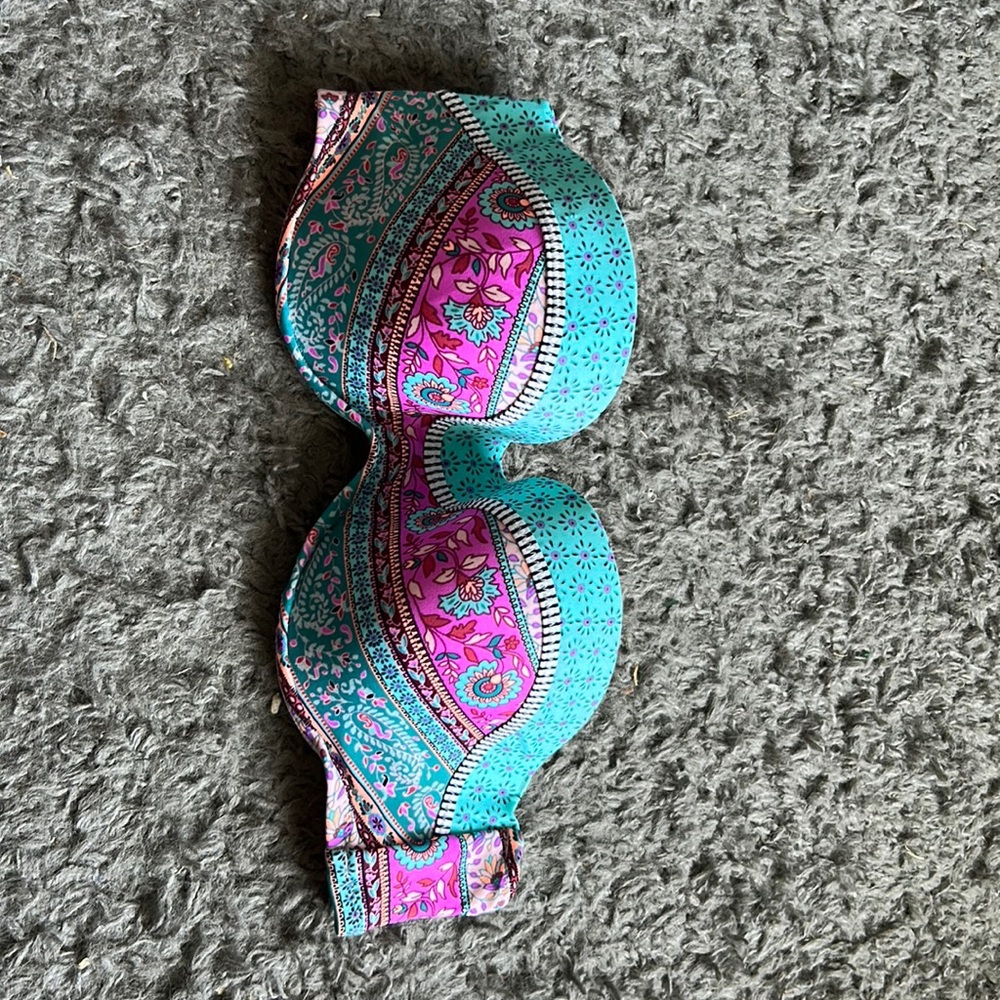 Bikini top